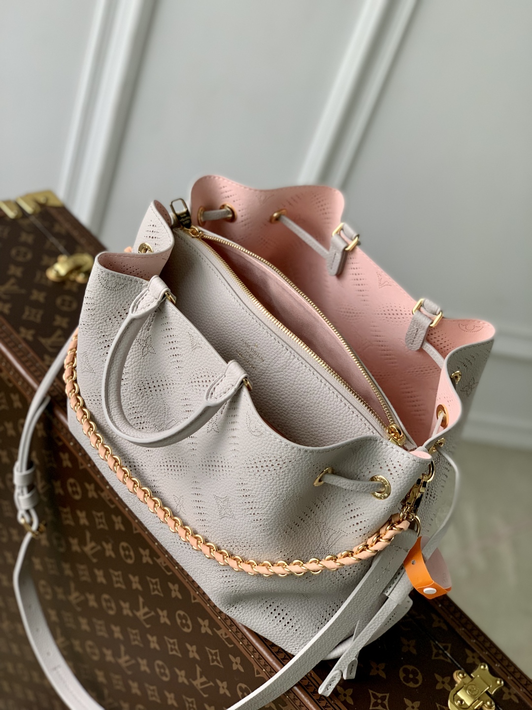Louis Vuitton Bella Tote Bag-32*23*13CM