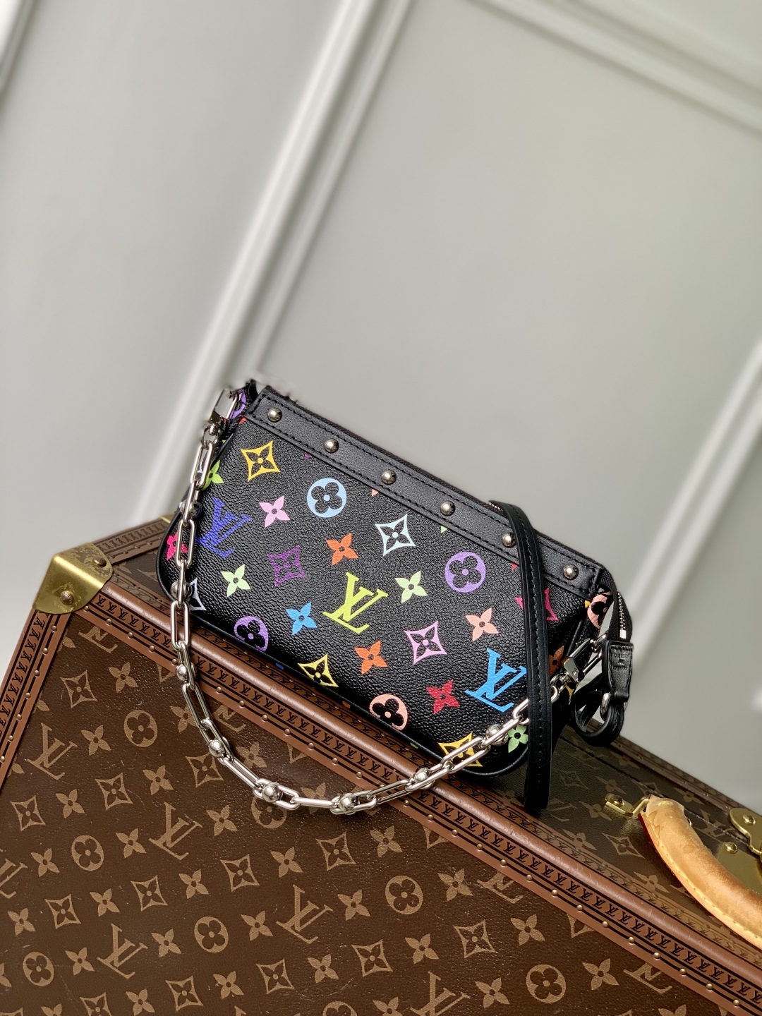 Louis Vuitton Pochette Accessoires Bag-13 x 4 x 22CM