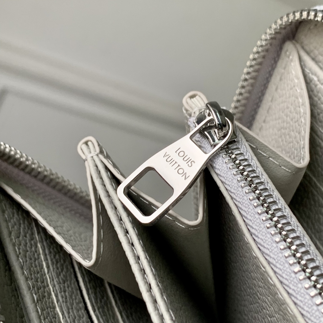Louis Vuitton Zippy Wallet-19.5× 10.5x 2.5CM