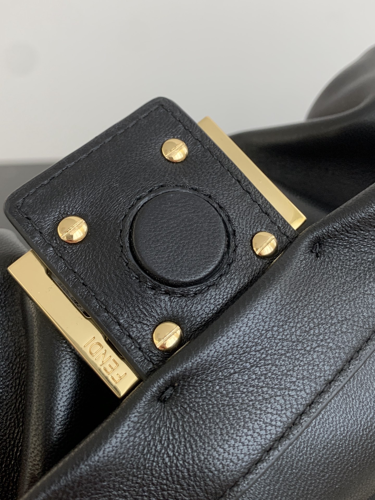FendI Mamma Baguette Bag-26*8*18CM