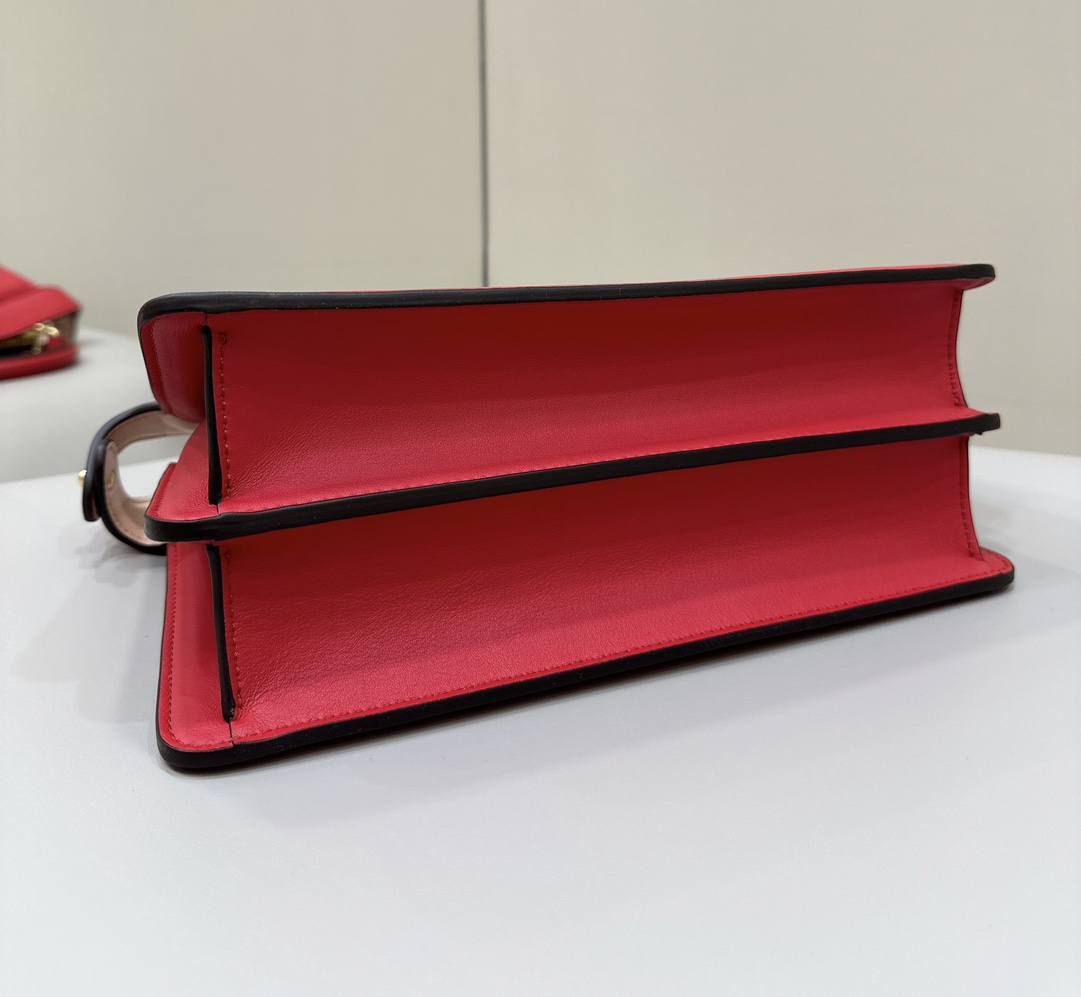 Fendi Peekaboo I SEE U Bag-29*12*18.5CM