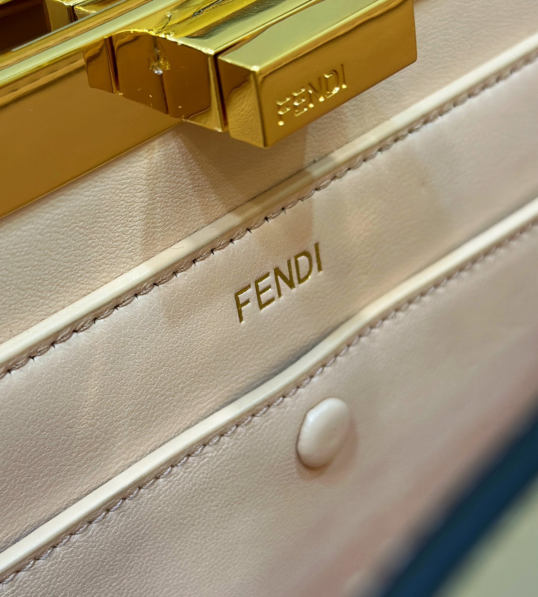 Fendi Peekaboo I SEE U Bag-29*12*18.5CM