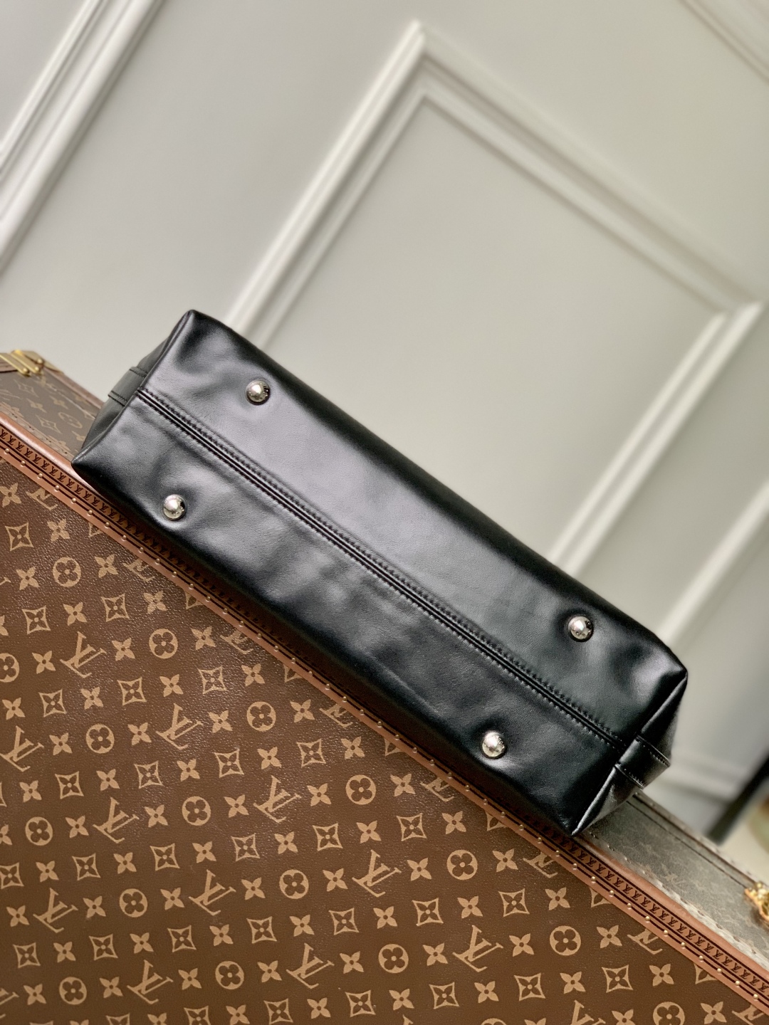 Louis Vuitton Vagabond Hobo-M14018-35x 12 x 38CM
