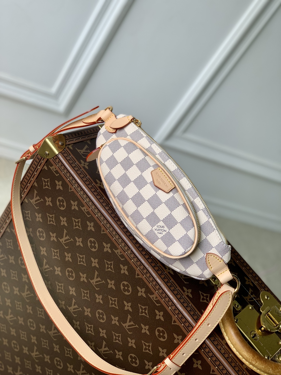 Louis Vuitton Keepit Monogram -Women-M14806-12 x 6 x 29CM