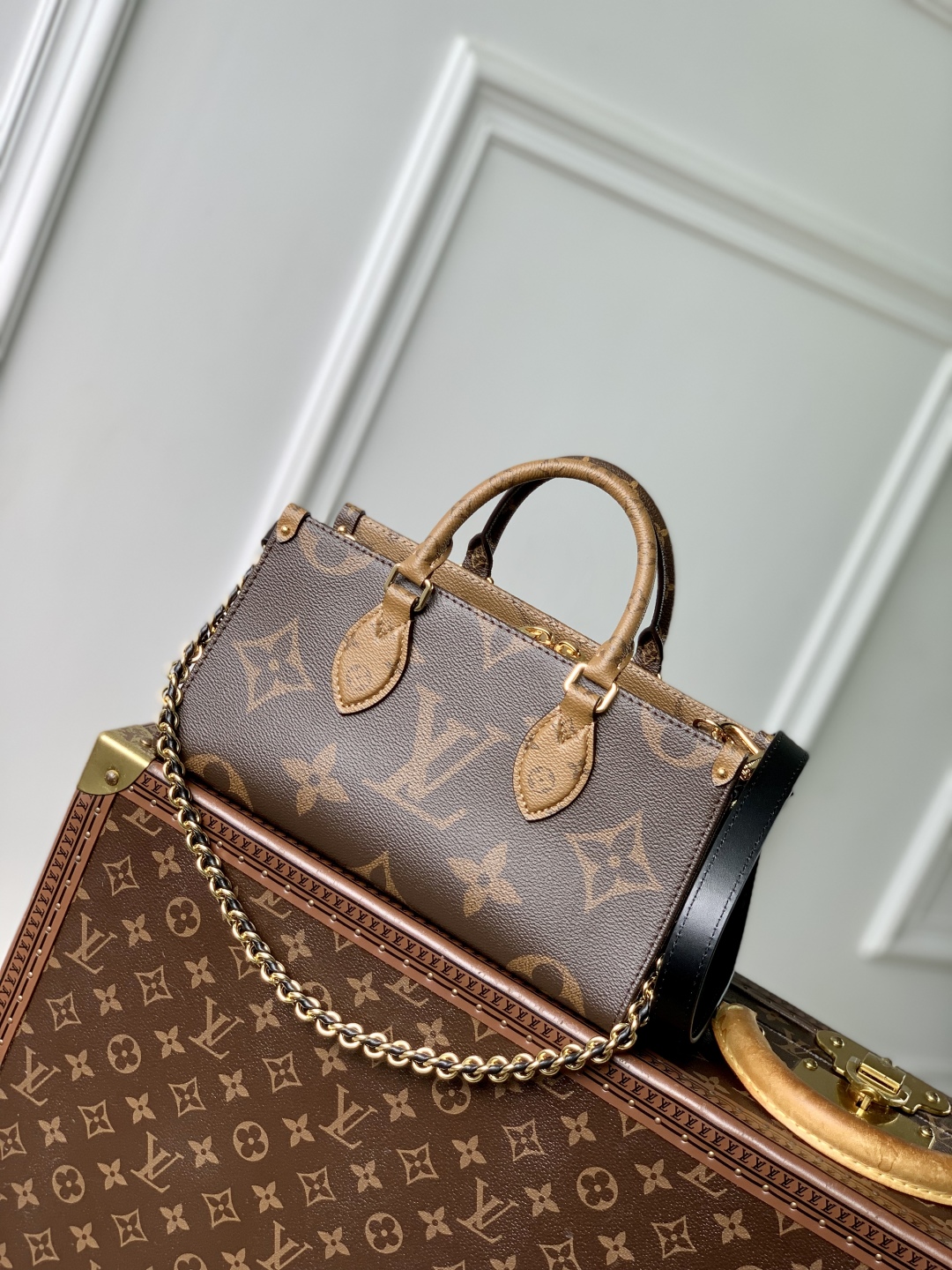 Louis Vuitton OnTheGo East West Handbag-M23640-25*13*10CM