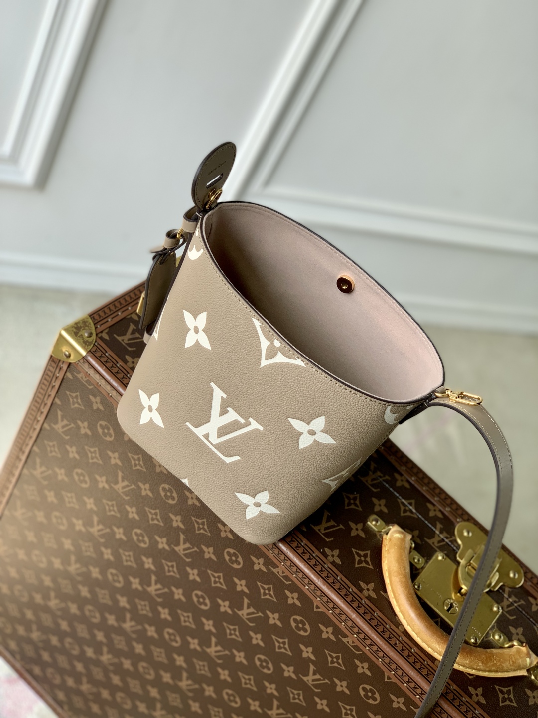LV x TM All In BB Other Monogram Canvas-M13089-18 x 12 x 16CM