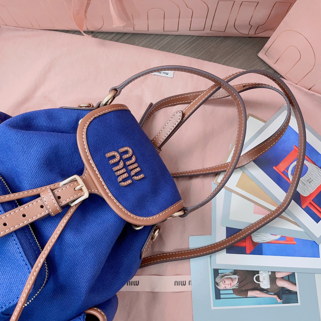 MiuMiu Backpack-22X18X11.5CM