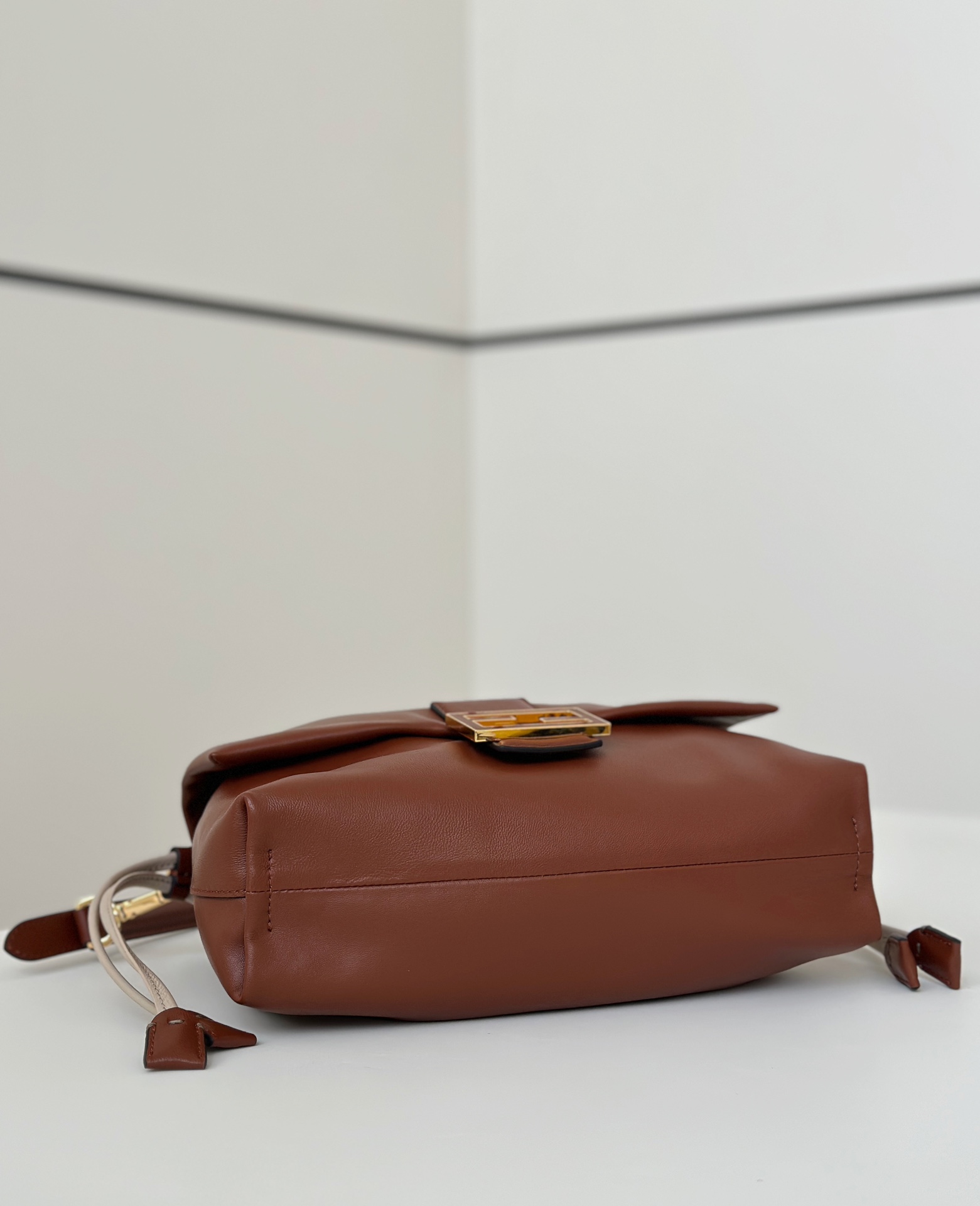 FendI Mamma Baguette Bag-26*8*18CM