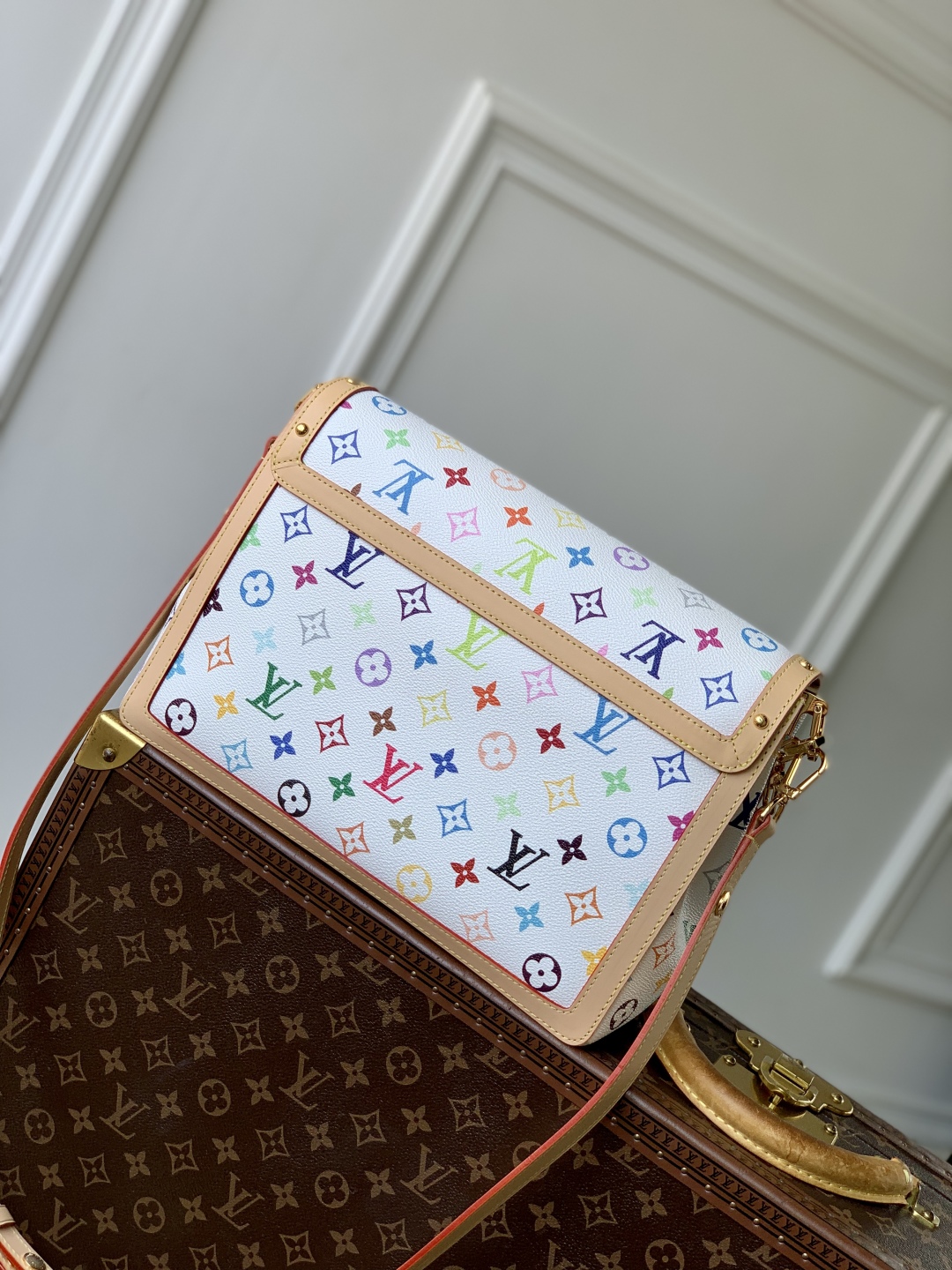 Louis Vuitton Dauphine Soft Bag-M13255-28*20*11CM