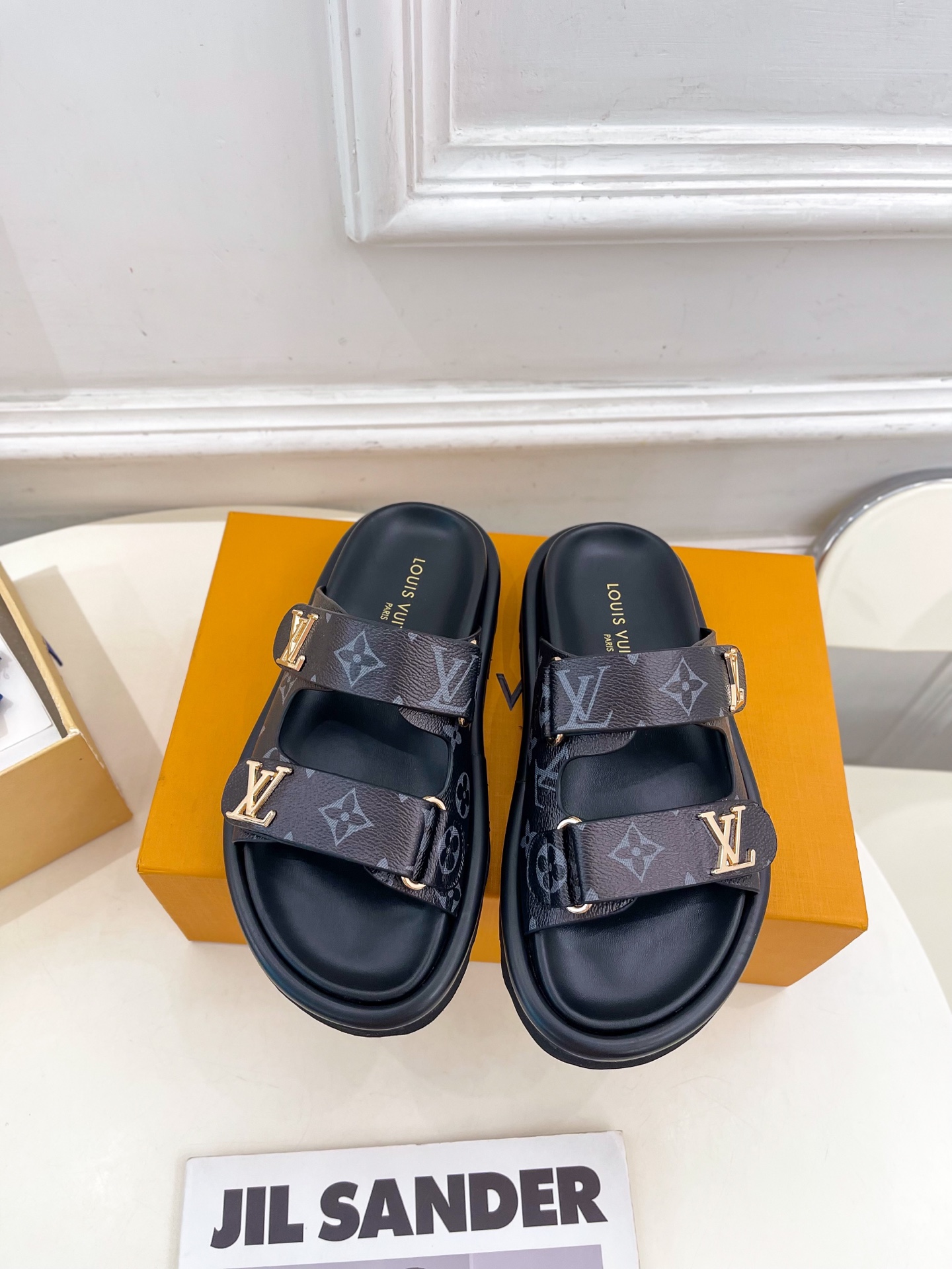 Louis Vuitton 25SS Sandals