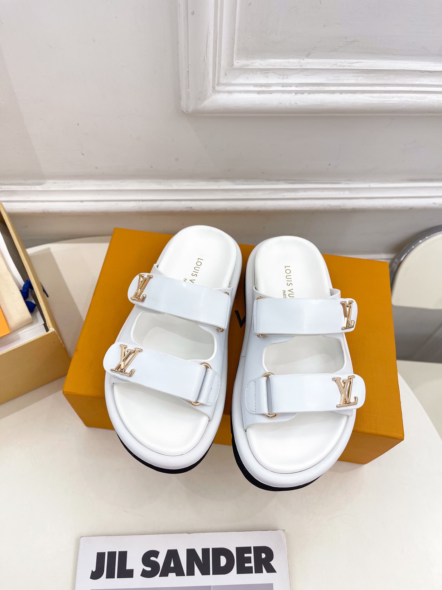 Louis Vuitton 25SS Sandals