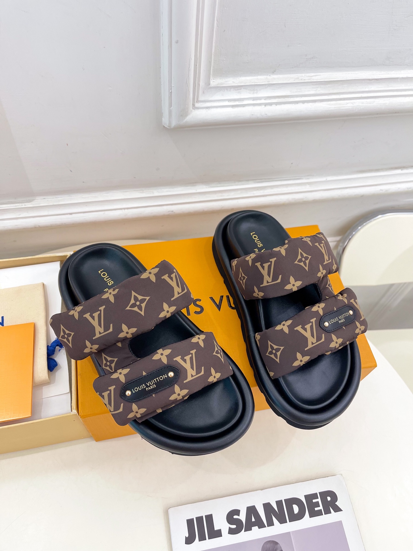 Louis Vuitton 25SS Sandals
