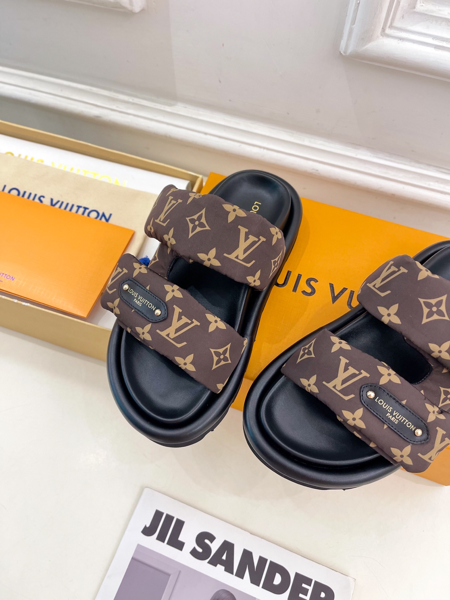 Louis Vuitton 25SS Sandals