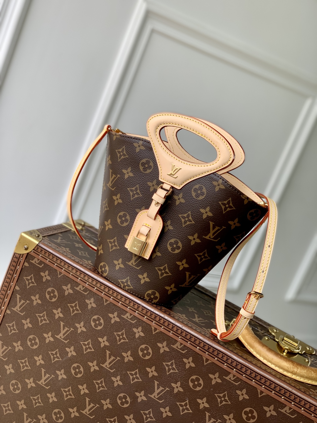 Louis Vuitton Rivage BB Monogram Handbags-18 x 7 x 12CM
