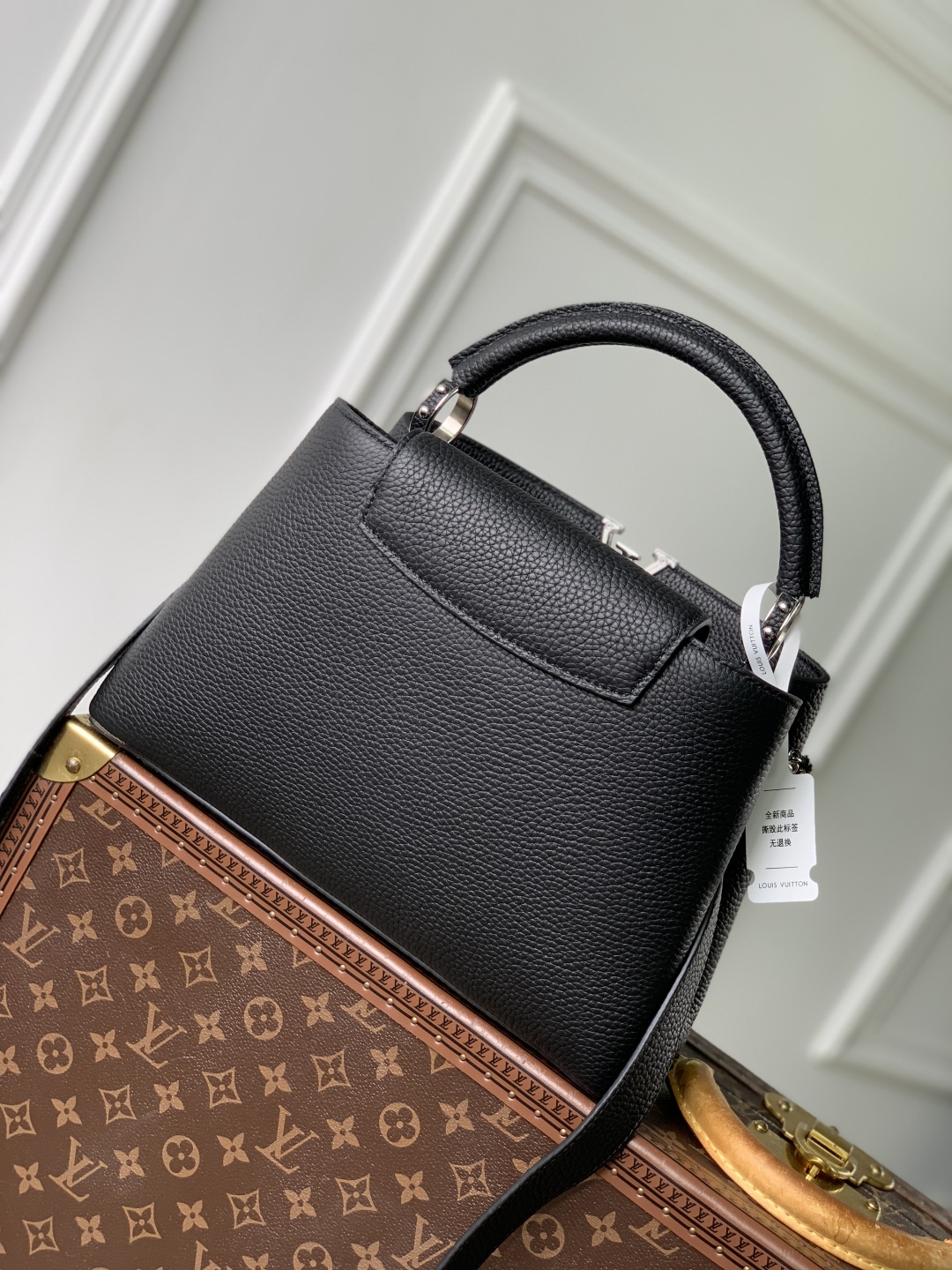 Louis Vuitton Capucines Handlebag-31.5*20*11CM