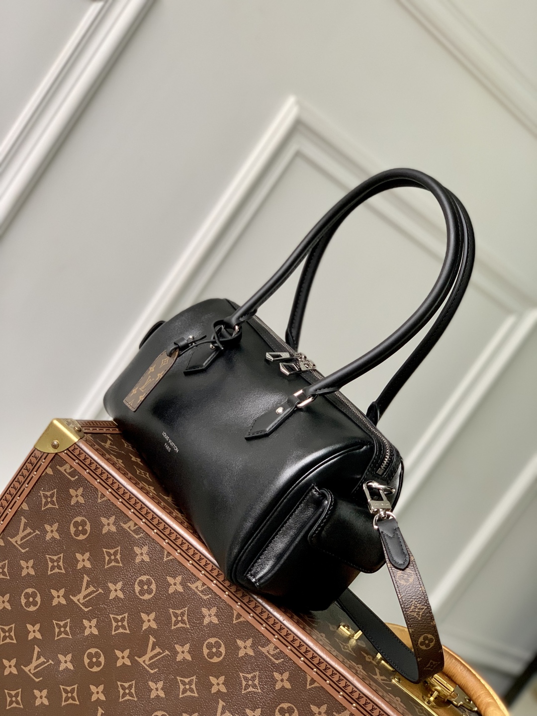 Louis Vuitton Speedy Cargo Vibe LV Vibe Handbags 17 x 12 x 28CM
