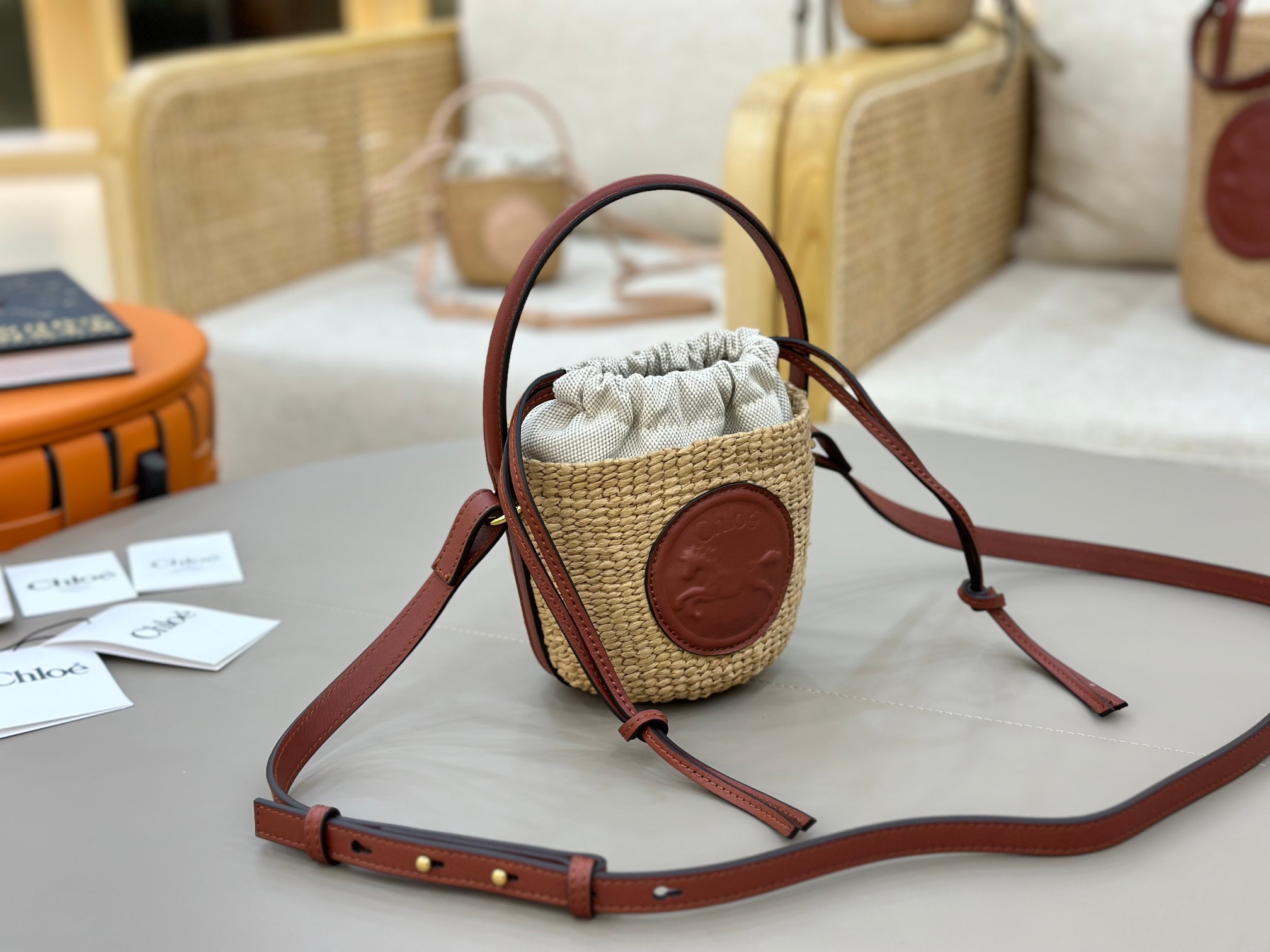 Chloé Mini Horse Medal Basket In Natural Fibers-14x12.5x14CM