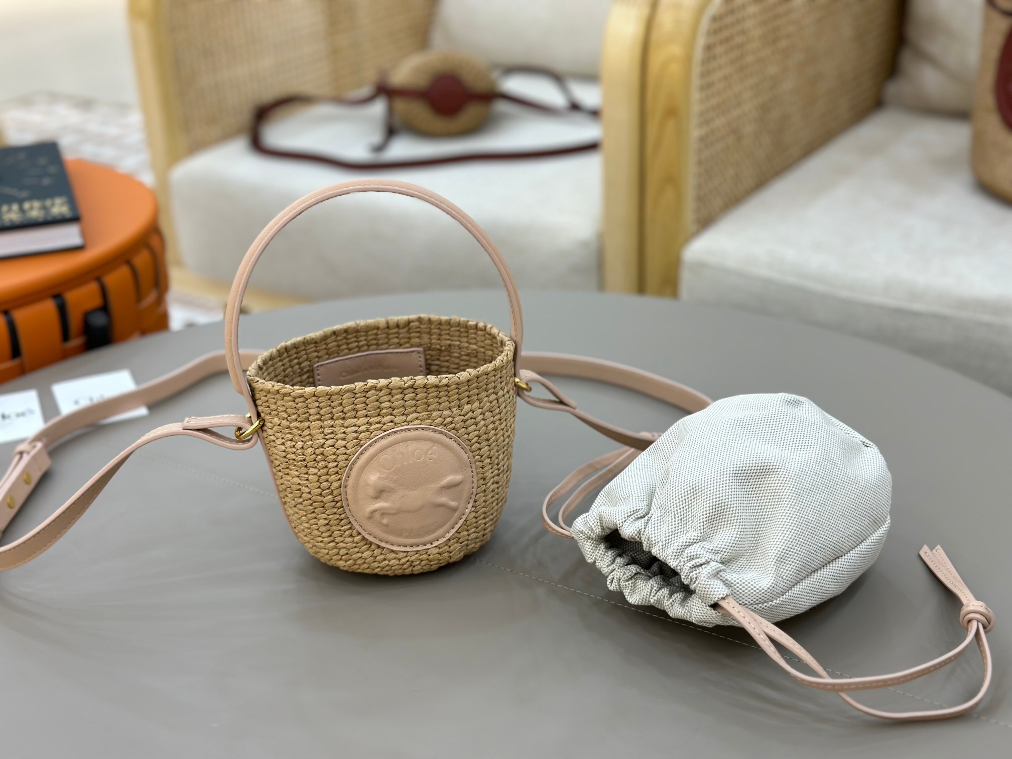 Chloé Mini Horse Medal Basket In Natural Fibers-14x12.5x14CM