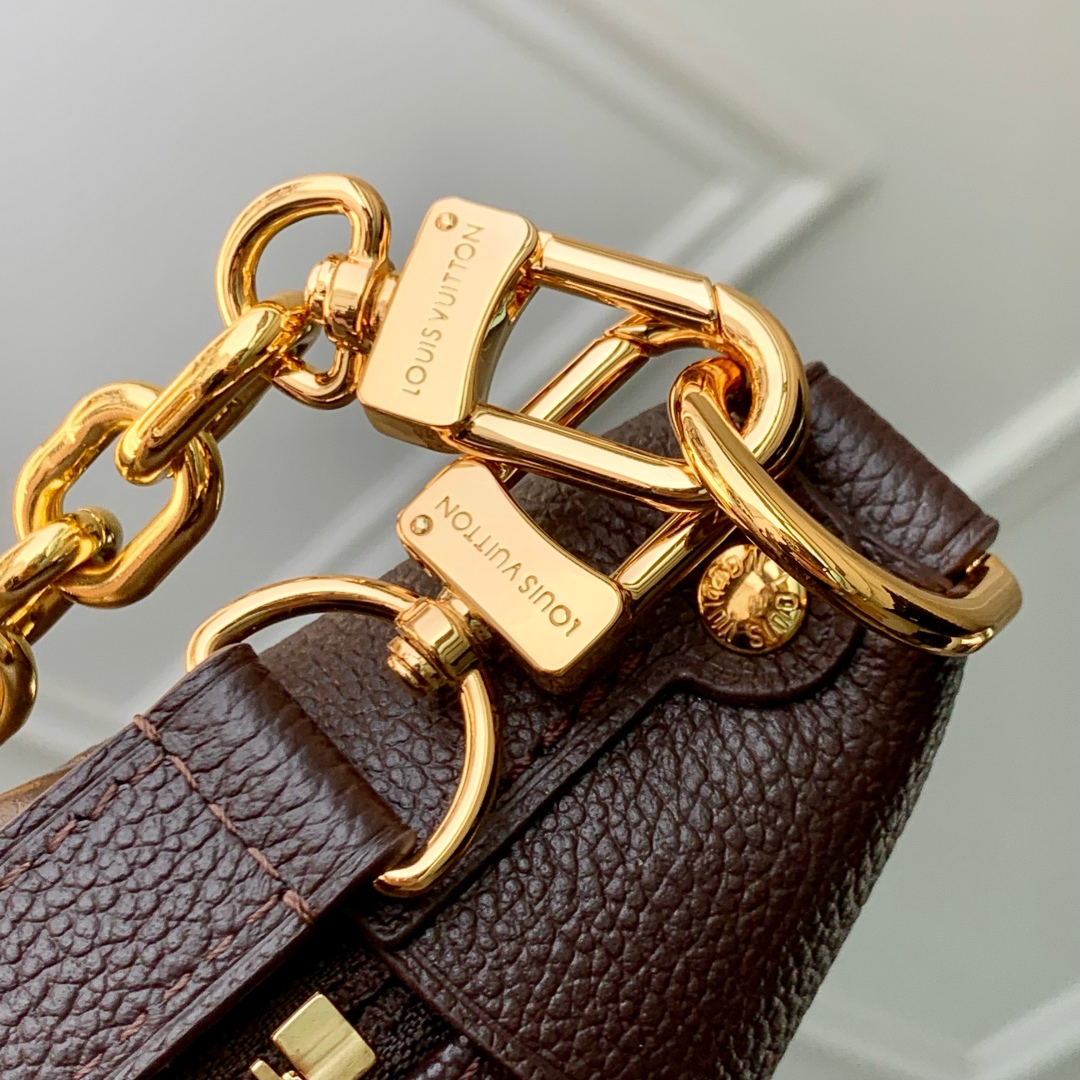 Louis Vuitton Loop Hobo Handbags-M46725-38*26*10CM