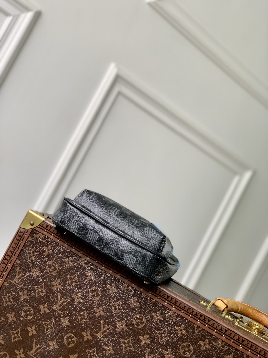 Louis Vuitton Damier Graphite Avenue Bag-20 *31 x*10CM