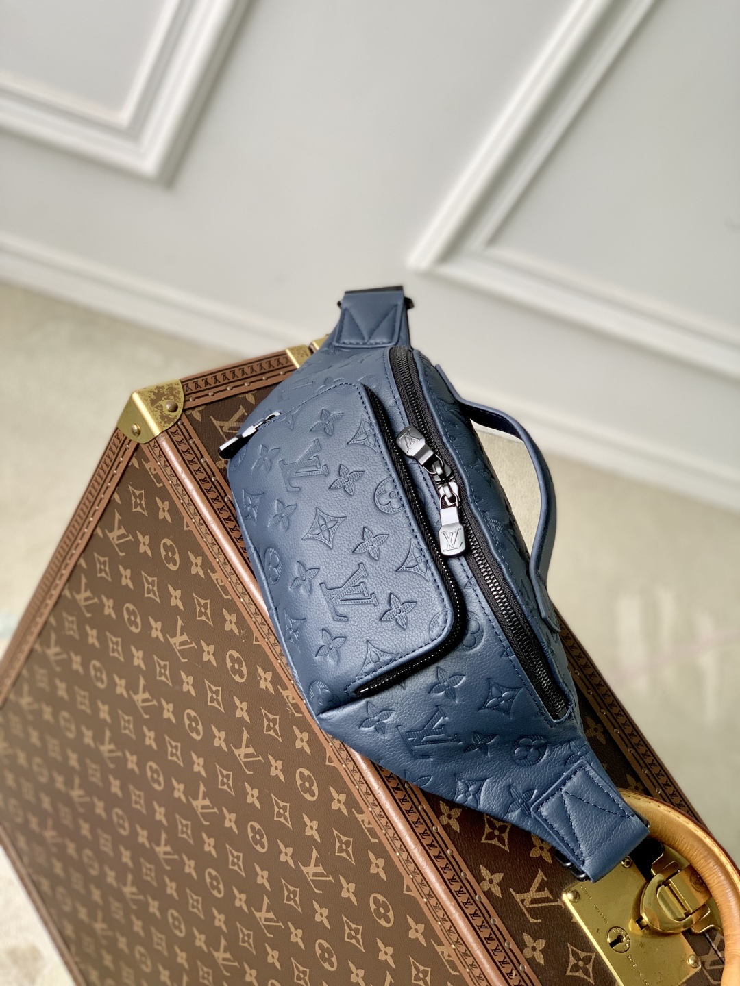 Louis Vuitton Rush Bum Bag-M11563-30*15*8CM