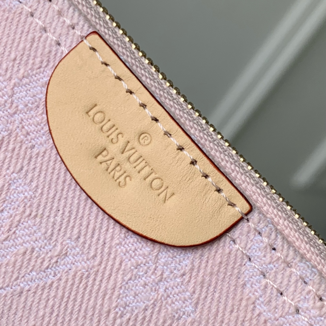 Louis Vuitton Monogram DenimWallet - 12 x 7 x 1.5CM