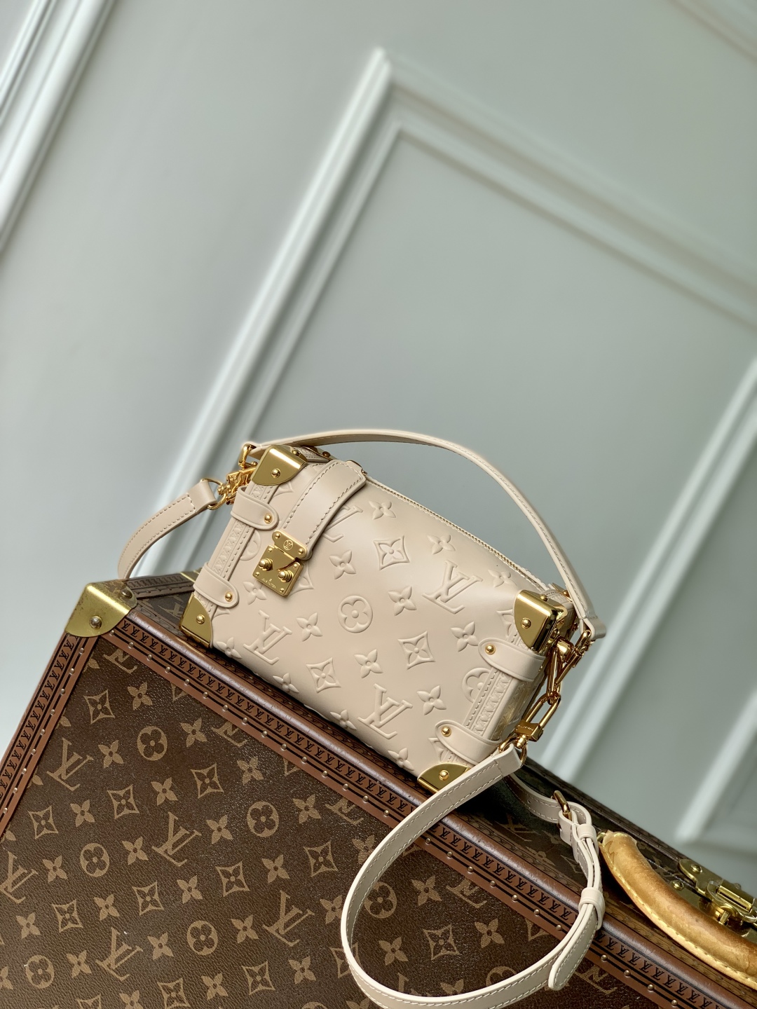 Louis Vuitton Side Trunk Pm-19 × 12.5 × 7.5CM
