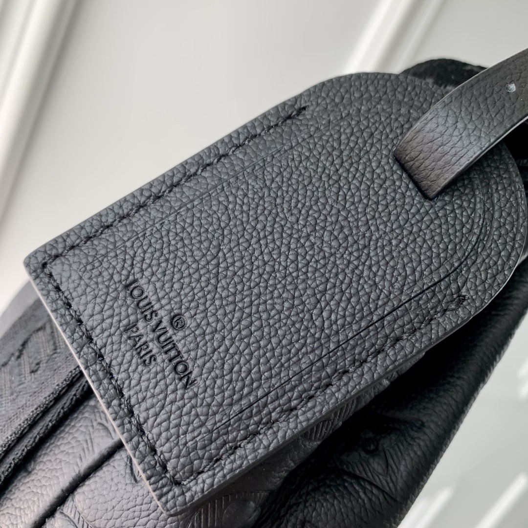 Louis Vuitton Hamac Bag-19 x 10 x 39CM
