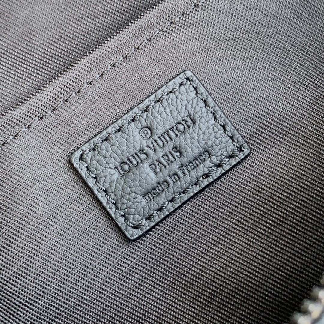 Louis Vuitton Hamac Bag-19 x 10 x 39CM