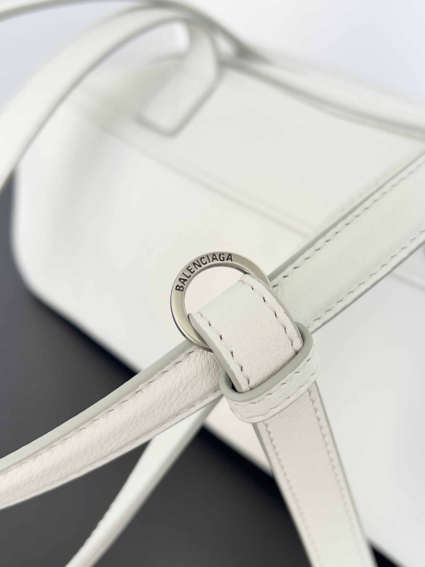 Balenciaga Carrie Bag-30.9*11.9*11.9CM