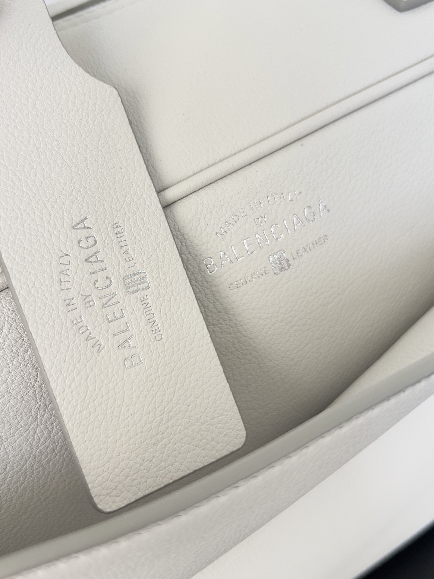 Balenciaga Carrie Bag-35.8*18.7*16.5CM