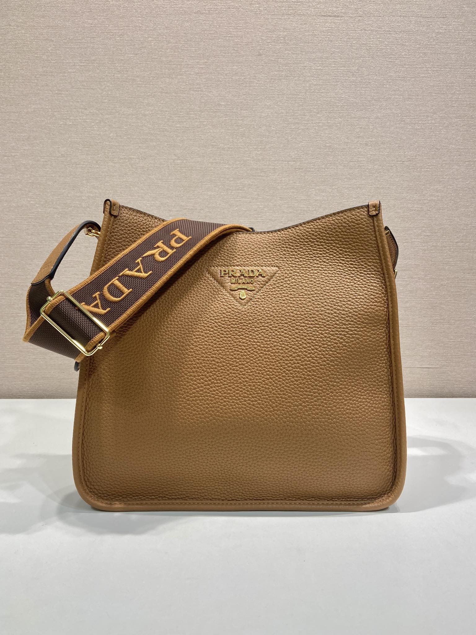 Prada 1BC073 Tote-30*28*12CM