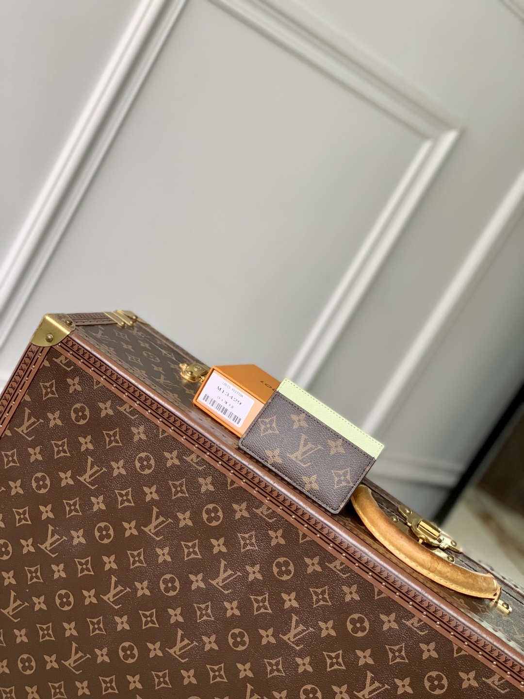 Louis Vuitton Cherry Blossom Wallet-7 x 0.5 x 11CM