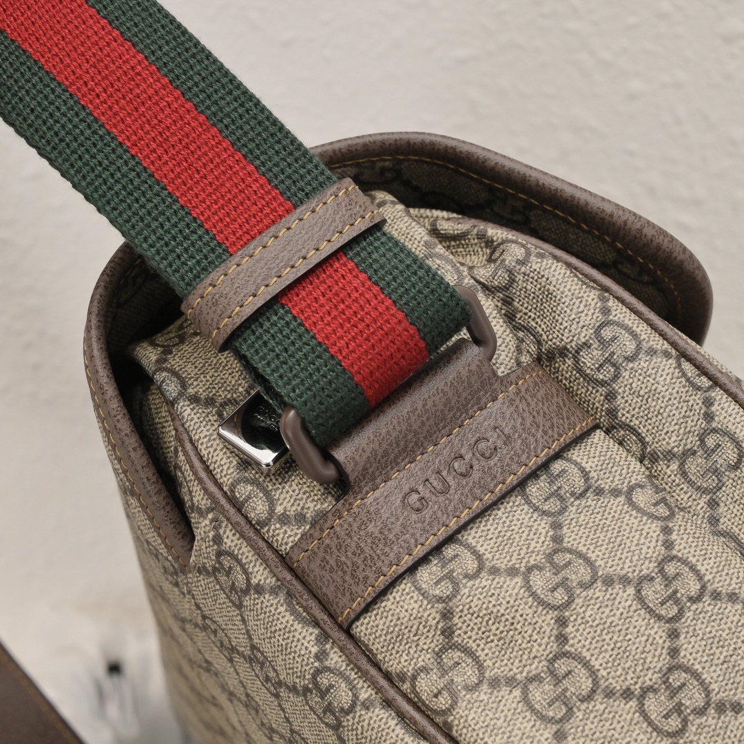 GUCCI GG Supreme Small Messenger Bag -27*20*10CM