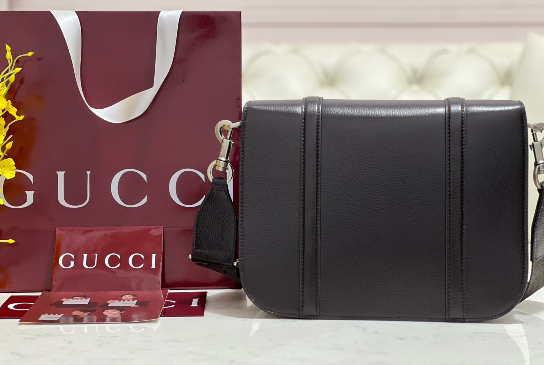 Gucc* GG Crossbody Bag -29 × 21 × 7.5CM