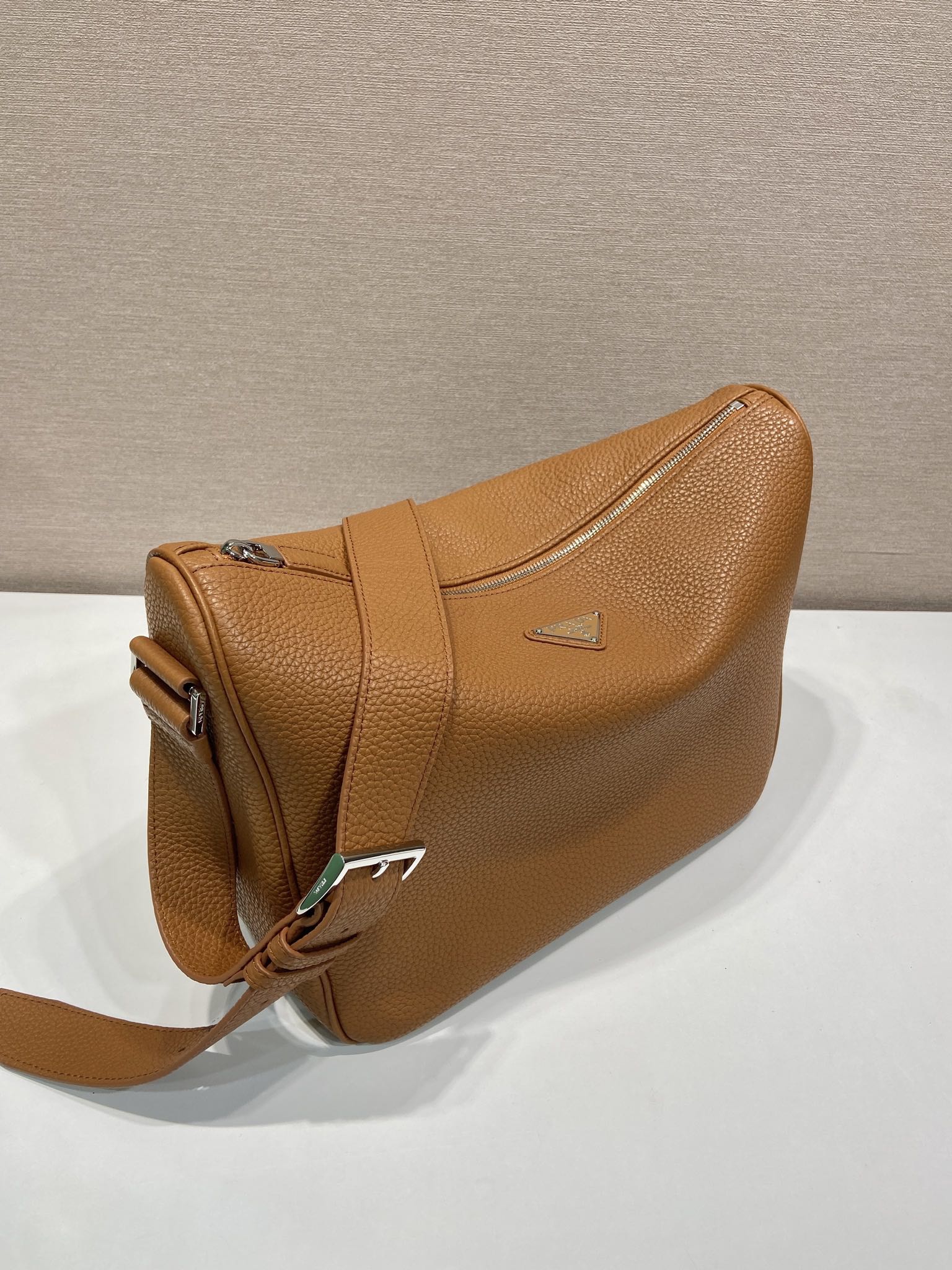 Prada Leather Shoulder Bag-2VH182-30*24*13CM