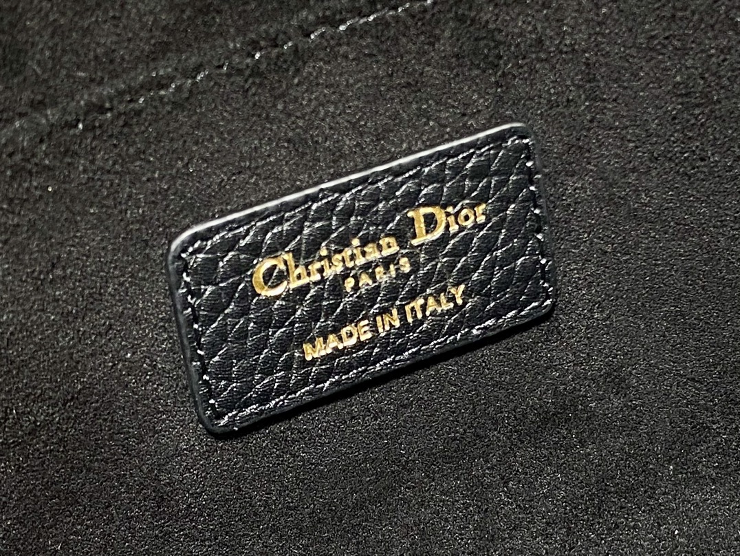Di0r Bobby East-West Bag-22*6*17CM