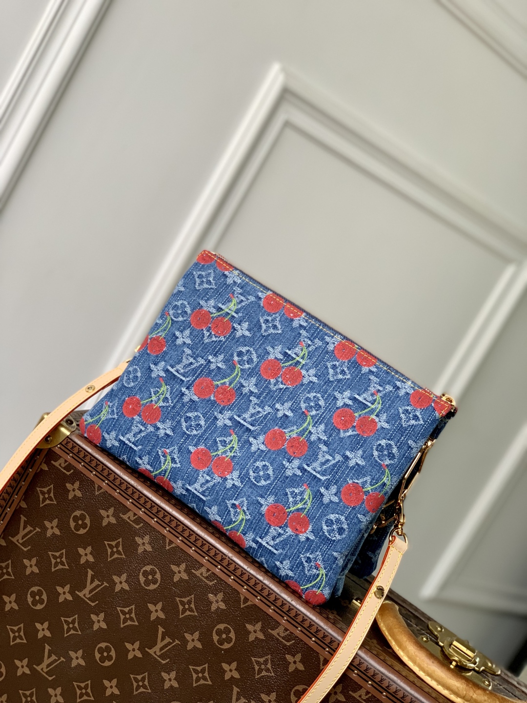 Louis Vuitton Coussin Handbags-26*20*12CM
