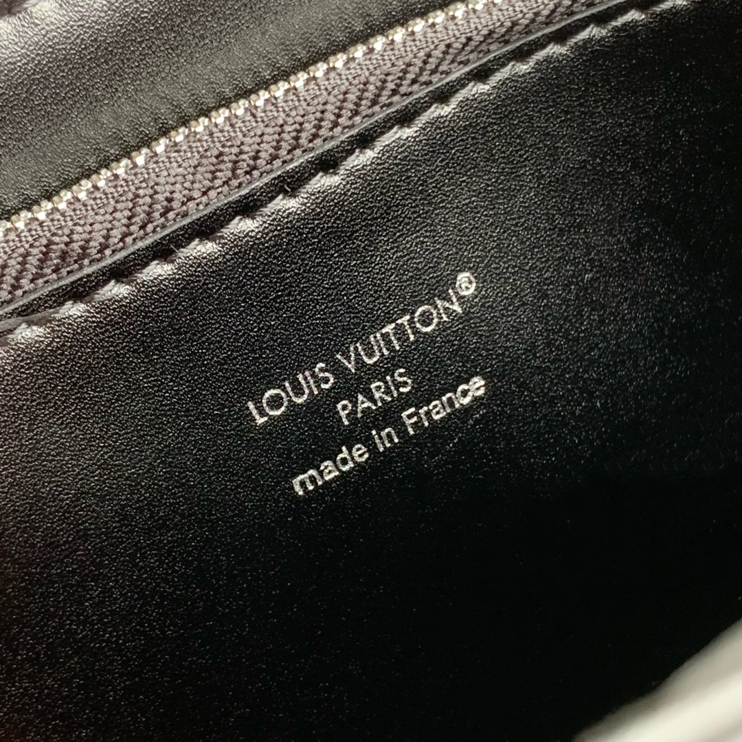 LV Twist Slim Bags-M14636-15 x 7 x 19CM