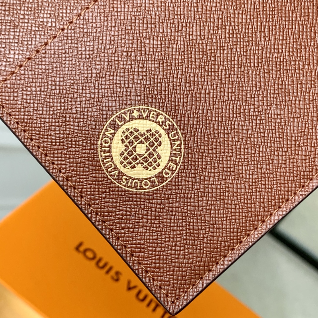 Louis Vuitton Wallet-10 x 14 x 2.5CM