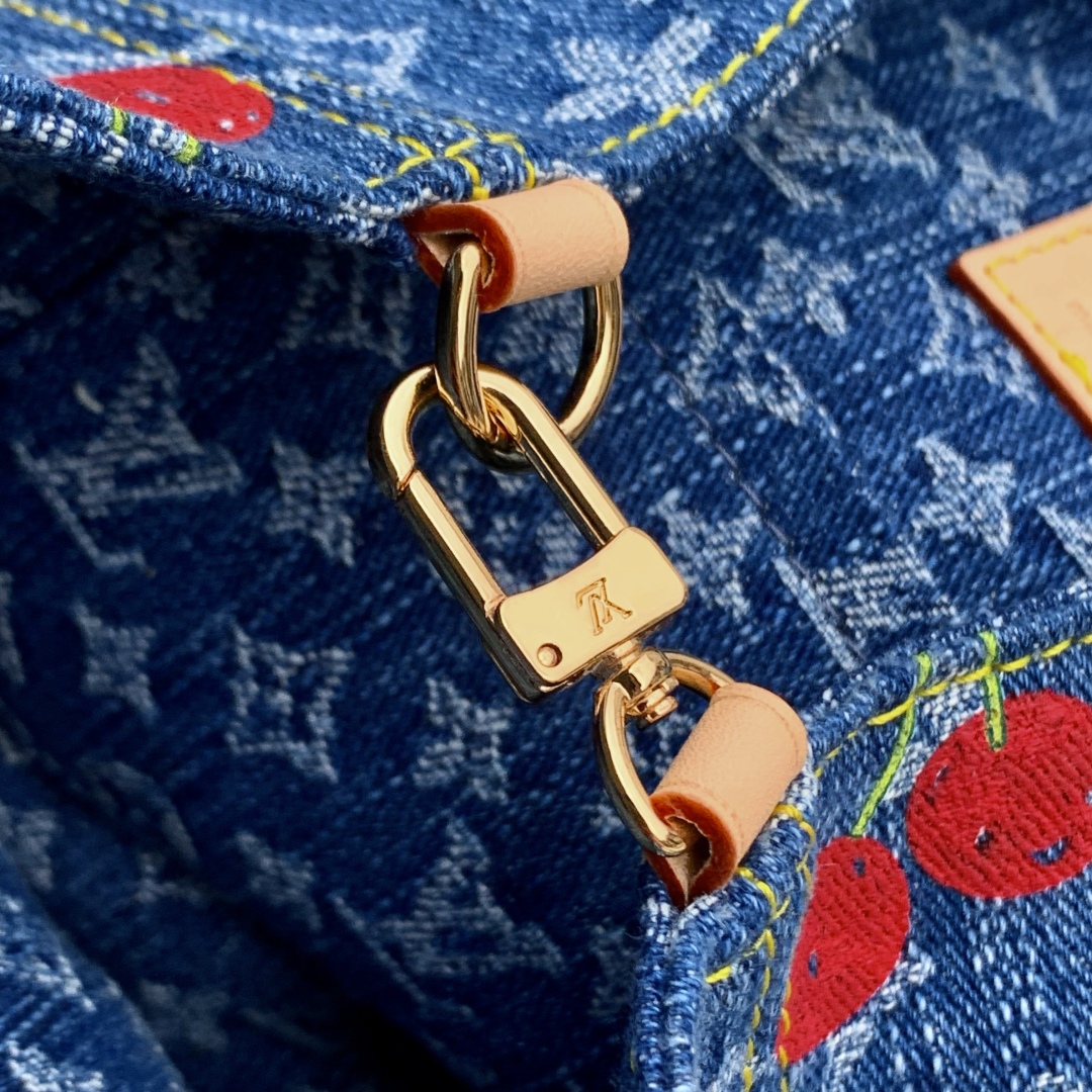 Louis Vuitton Venice Backpack M46836-24x26x7CM