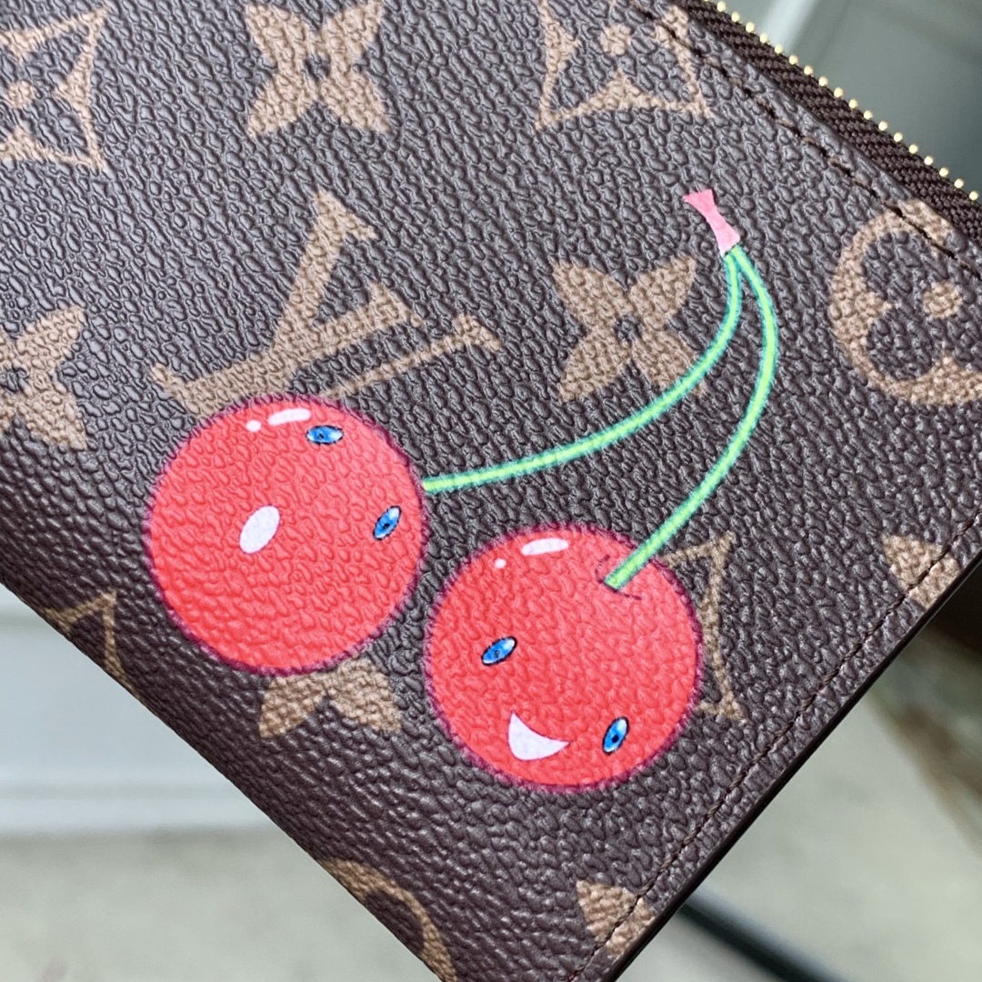 Louis Vuitton Lisa Wallet-11.5 x 1.5 x 9CM