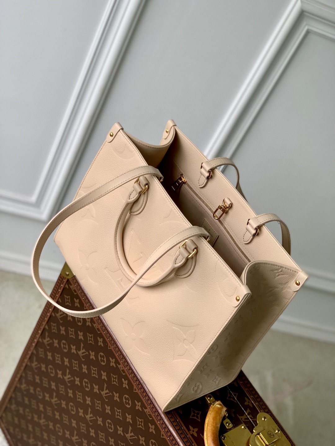 Louis Vuitton Onthego Handbag-35*27*14CM
