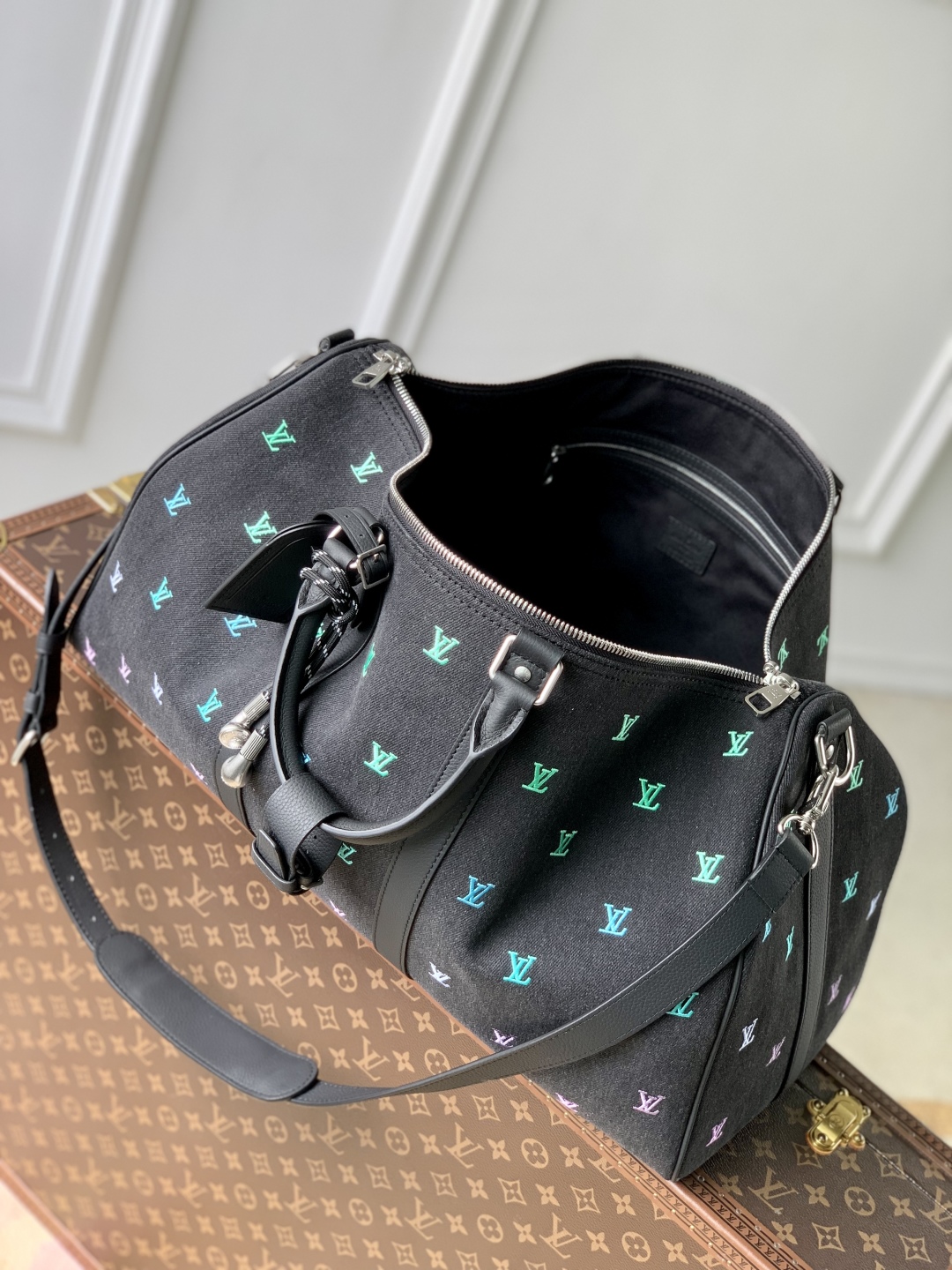 Louis Vuitton Keepall Bandoulière 50- M13966-50 x 29 x 23CM
