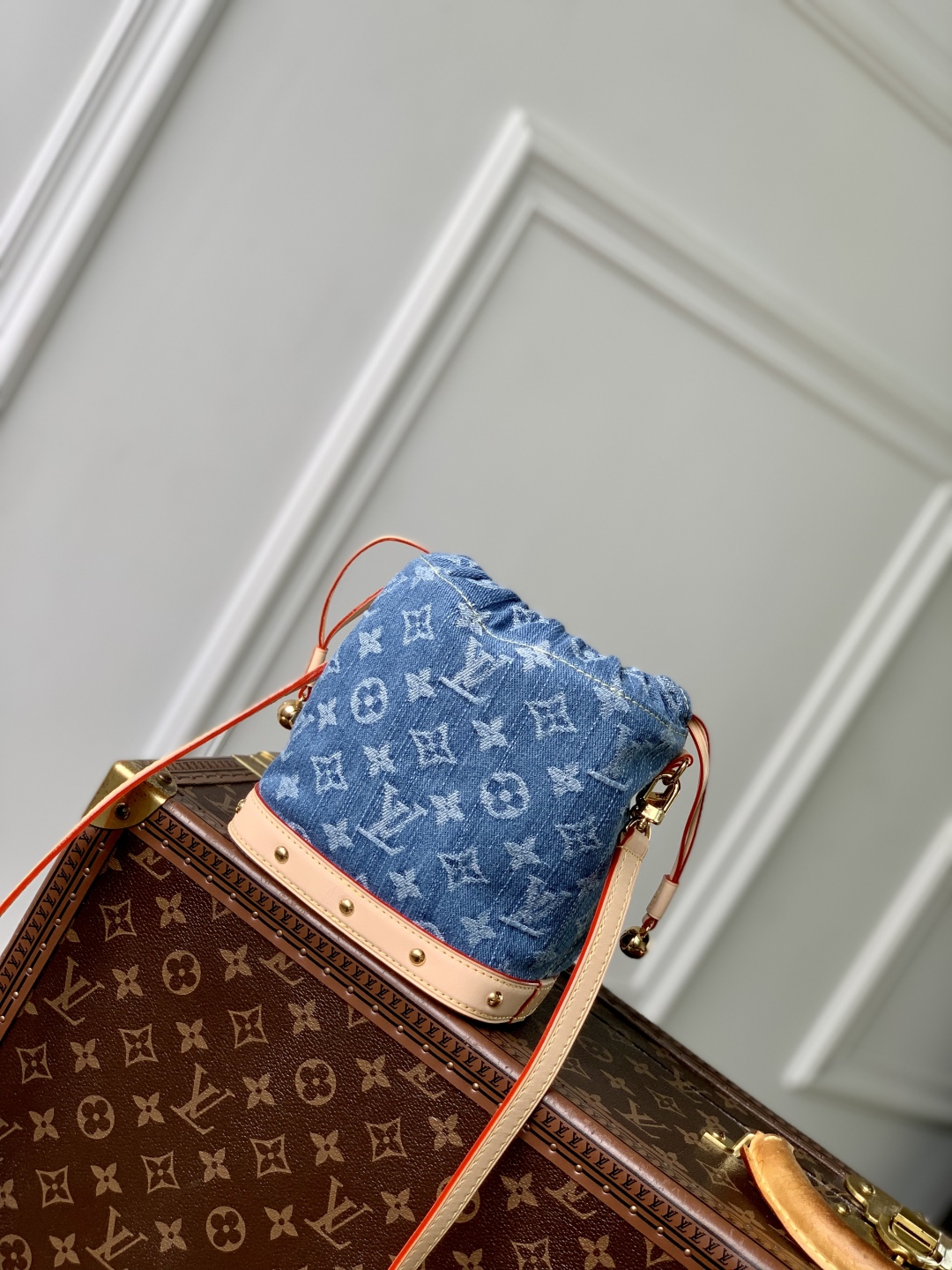 Louis Vuitton Nano Noé-13 x 16 x 10CM