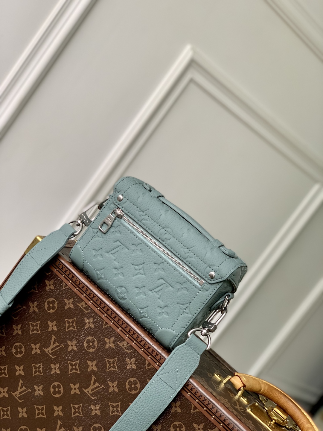 Louis Vuitton Soul Trunk Handbag-15 x 7 x 19CM
