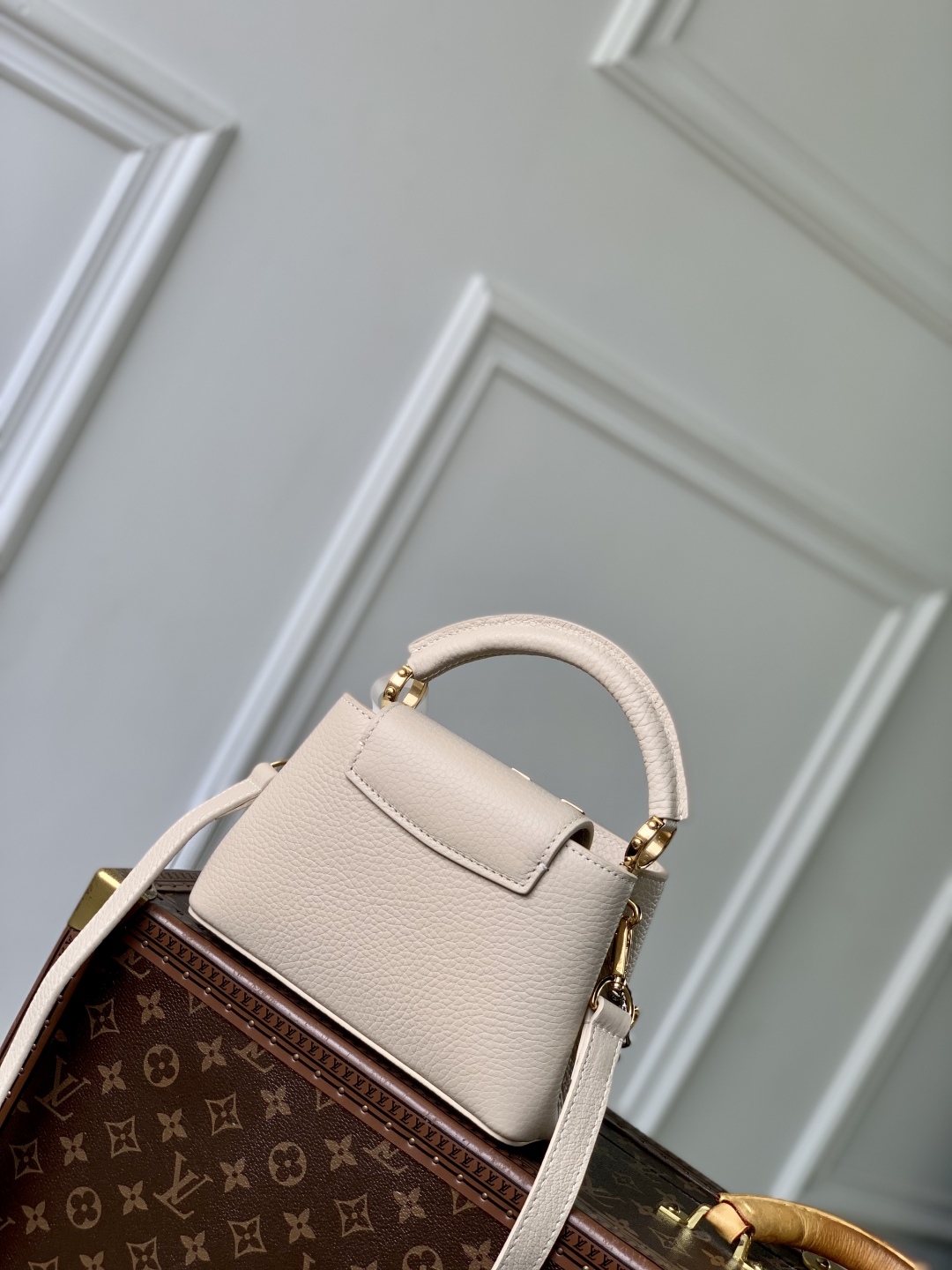Louis Vuitton Mini Capucines Handlebag-21*14*8CM