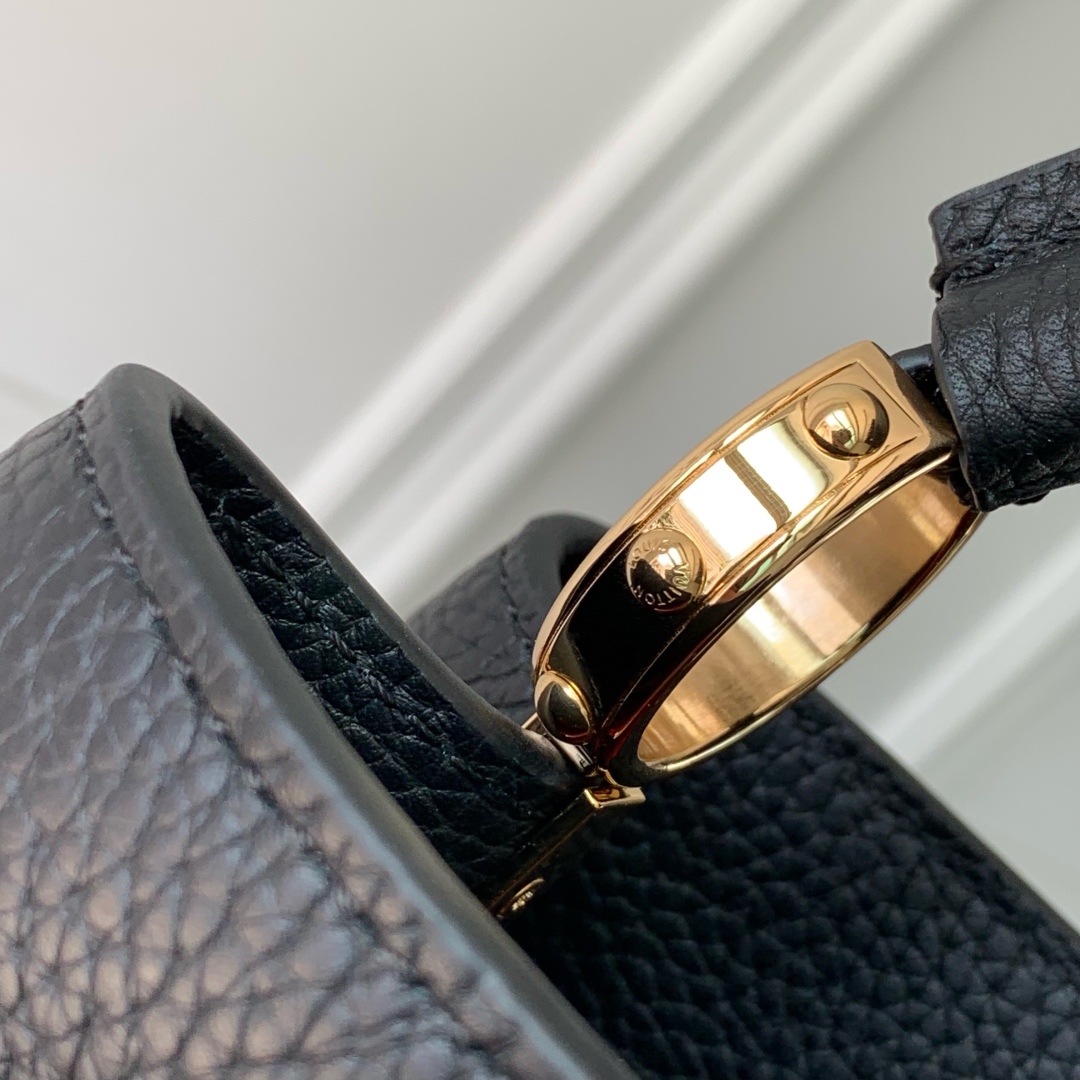 Louis Vuitton Capucines Handlebag-27*18*9CM