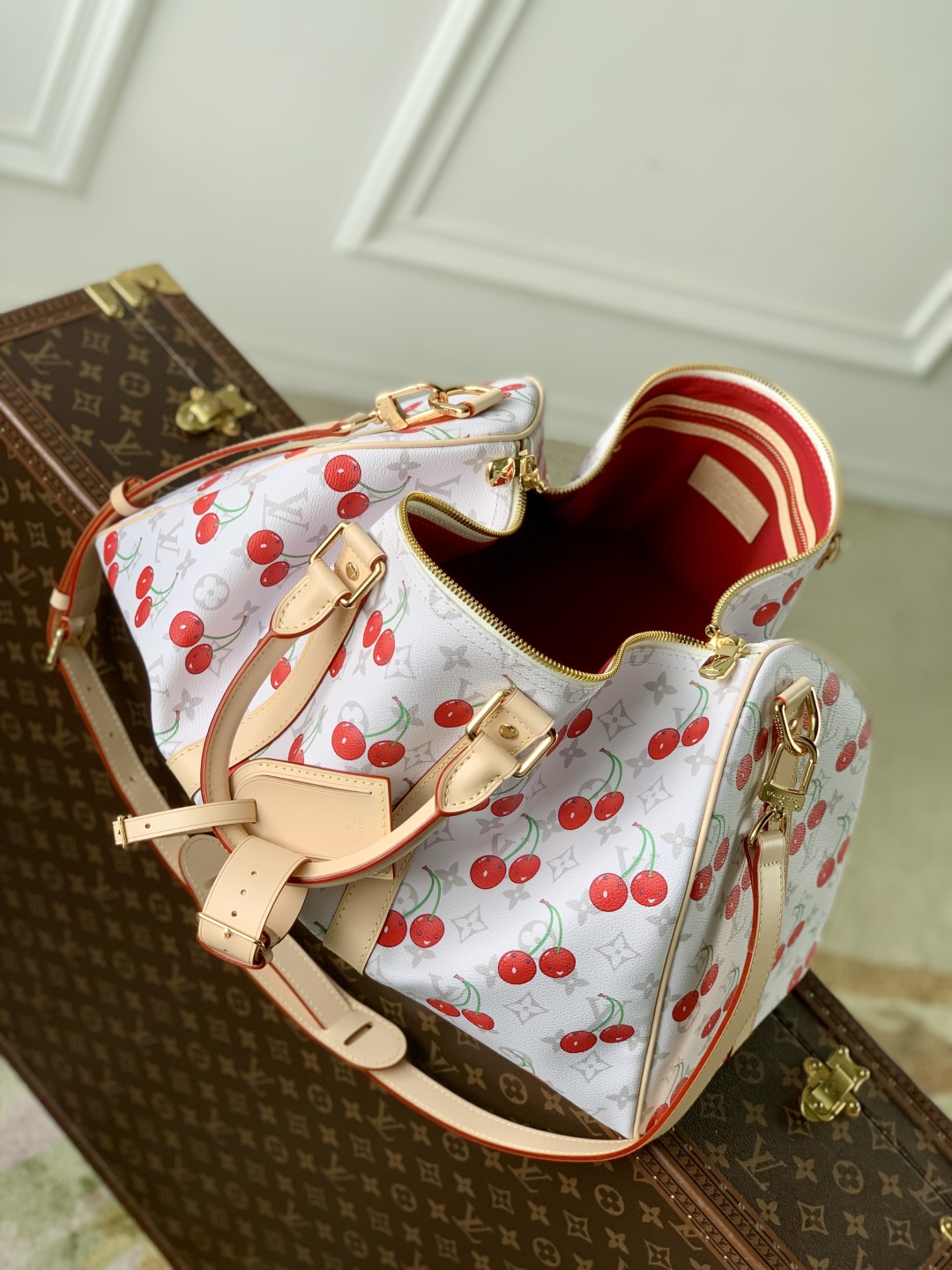 Louis Vuitton x Takashi Murakami Bandoulière 45-M13764-45 × 27 × 20CM