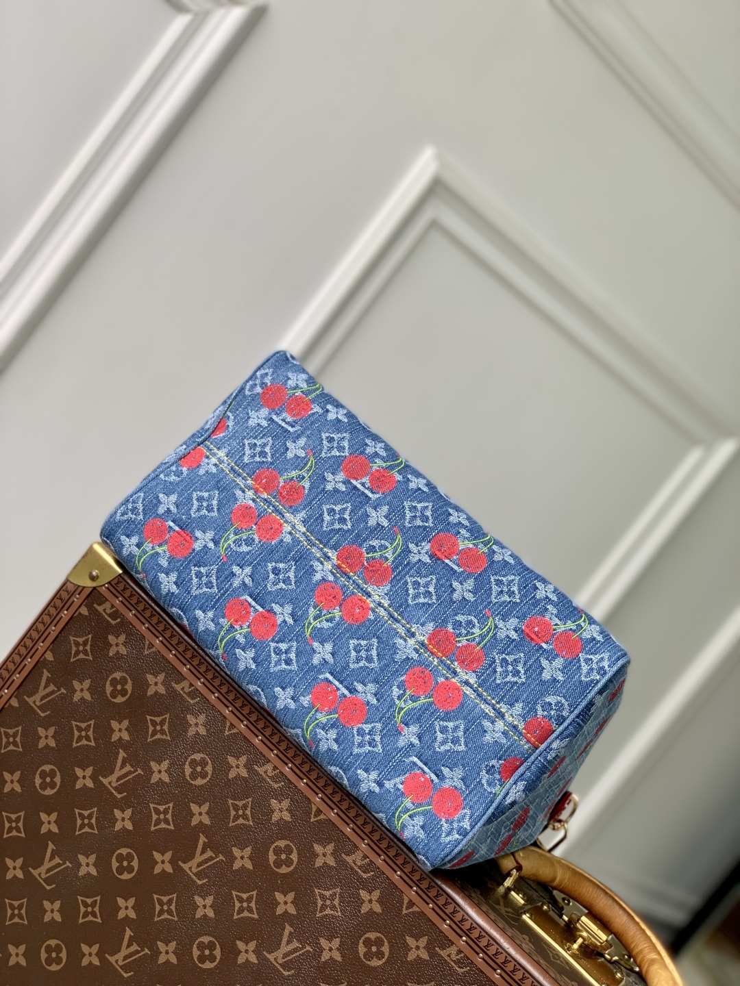 Louis Vuitton Speedy Soft 30 Bag -21 x 17 x 30CM